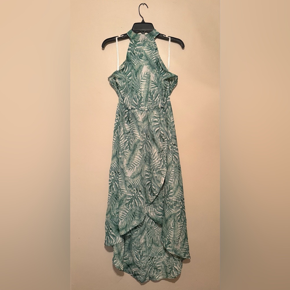 AX Paris Green Leaf Print Maxi Dress